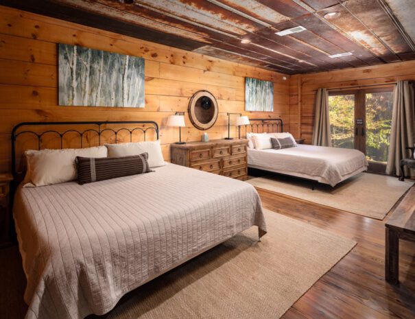 Birch Bedroom Hilltop Cabin